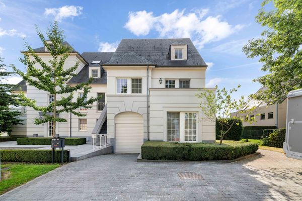 Estate main image