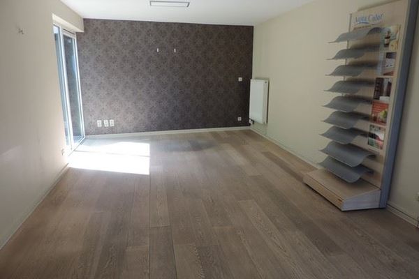 Commercieel verhuurd / Paal