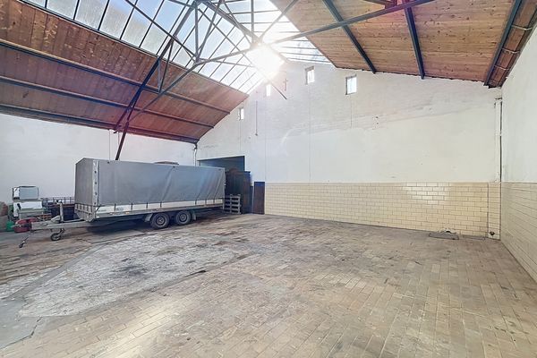 Industrieel
                                te koop
                                in Maldegem
