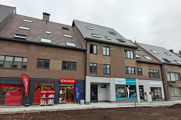 Estate main image