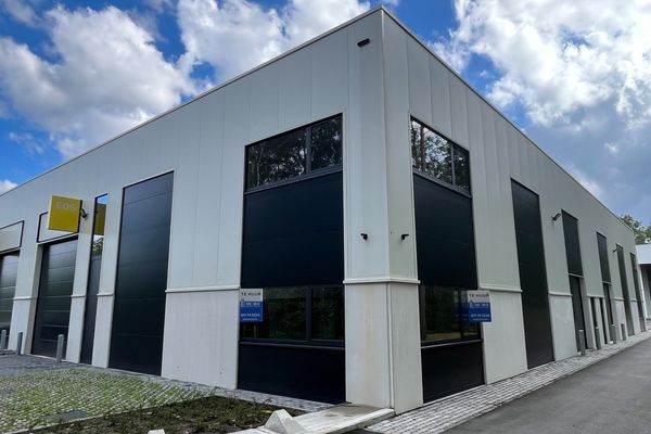 Semi industrieel in Genk