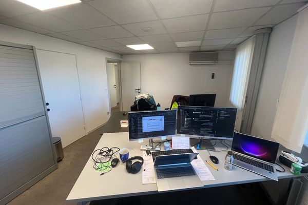 Industrieel te koop / Hasselt