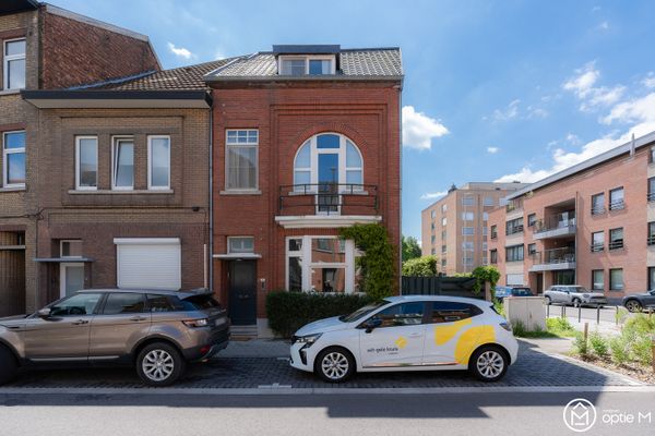 Huis
                                te koop
                                in Hasselt