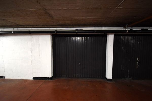 Garage a vendre / Molenbeek