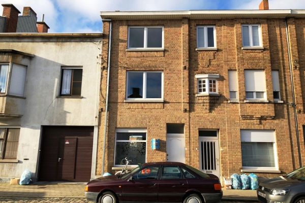 Twee gevelwoning
                            optie huur in Kortrijk