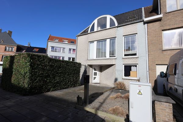 Hoekwoning
                            te koop in Oostende