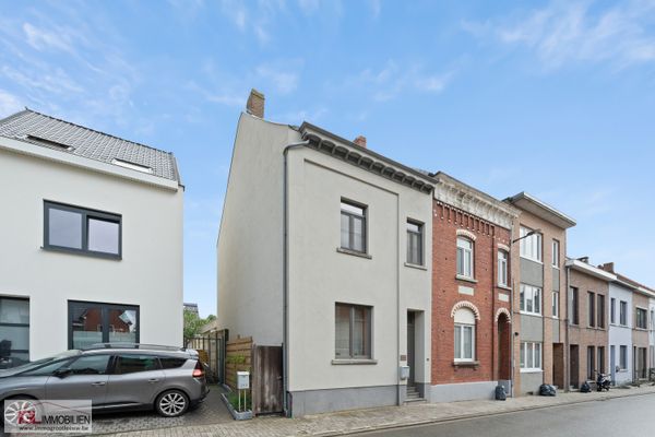 Estate main image