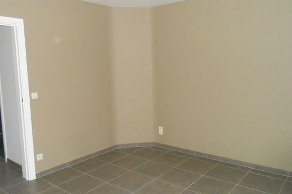 Appartement te huur / Halle