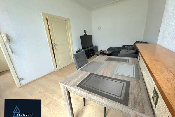 Appartement
                            a louer in Châtelet