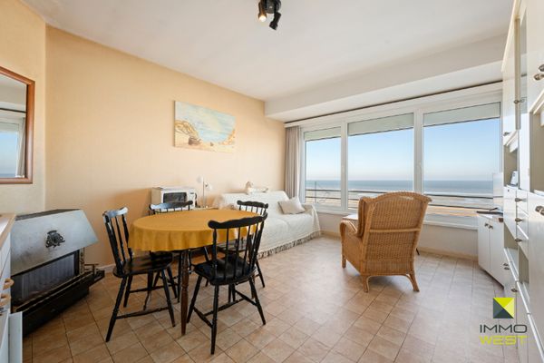 Appartement
                            te koop in Sint-Idesbald