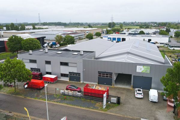 Industrieel
                                te huur
                                in Sint-Truiden