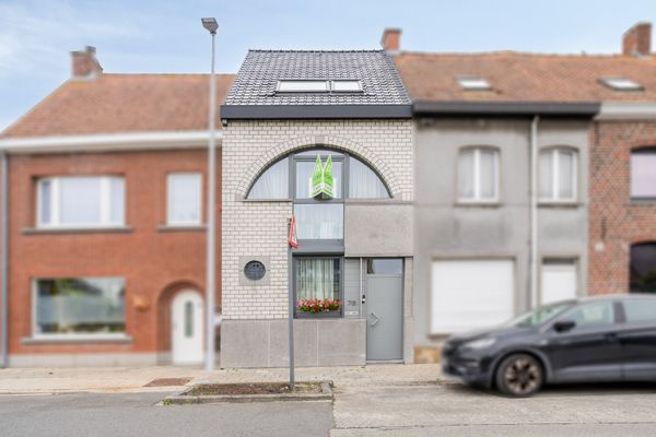 Huis
                                te koop
                                in Roeselare