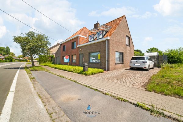 Huis
                                optie koop
                                in Torhout