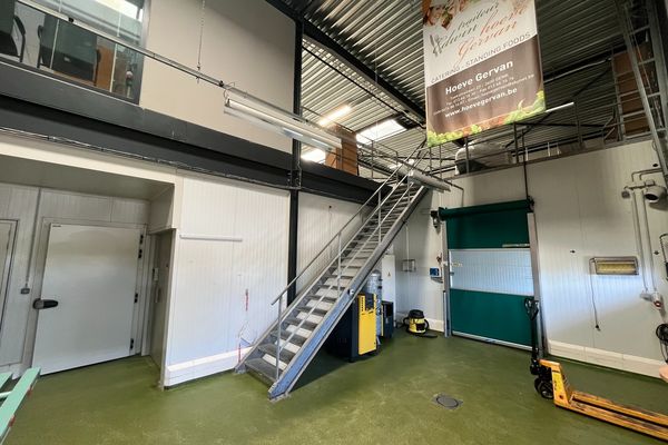 Industrieel te koop / Genk