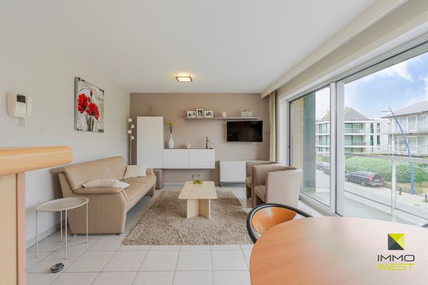 Appartement
                            te koop in Sint-Idesbald