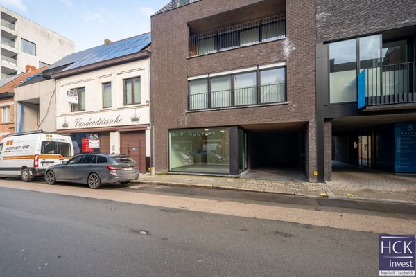 Commerciële ruimte
                                te huur in Waregem