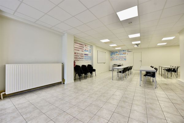 Commercieel te koop / Eeklo