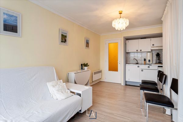 Estate main image