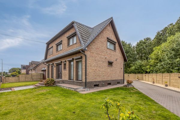 Huis
                                te koop
                                in Houthalen-Helchteren