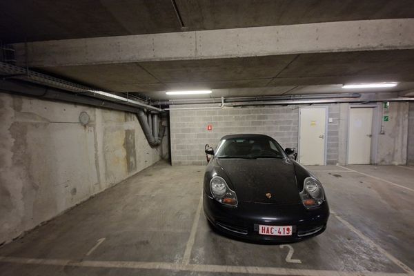 Parking
                            te huur in Antwerpen