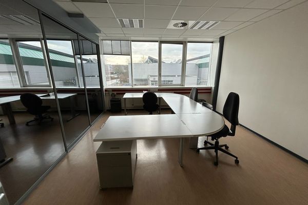 Industrieel te koop / Hasselt