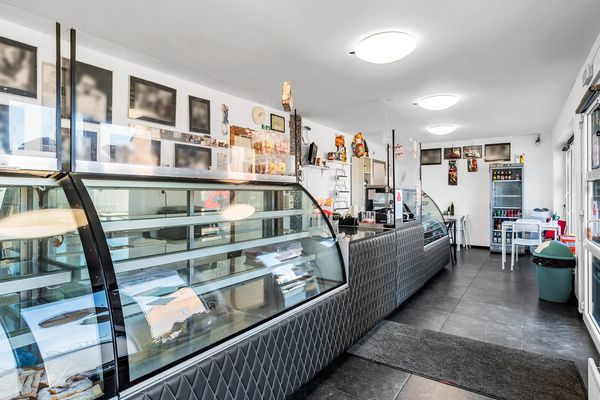 Commercieel te koop / Maasmechelen