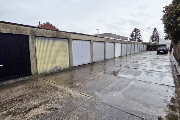 Garage te koop / Sint-Truiden