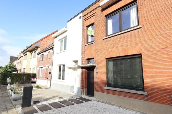 Huis
                                te huur
                                in Roeselare