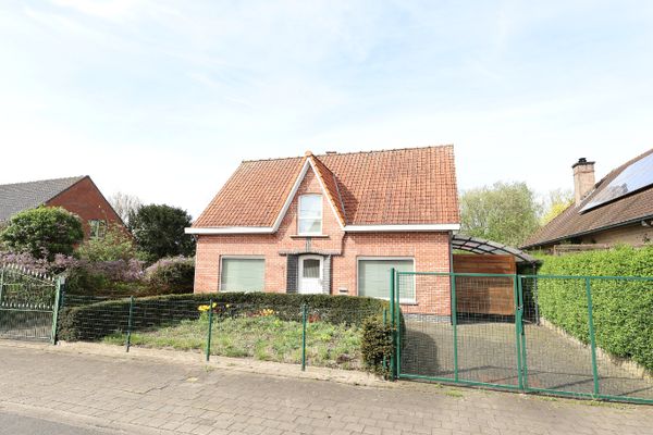 Huis
                                te huur
                                in Roeselare