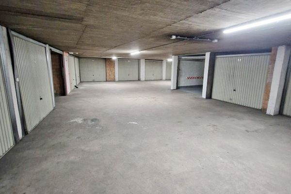 Garage te koop / Sint-Truiden