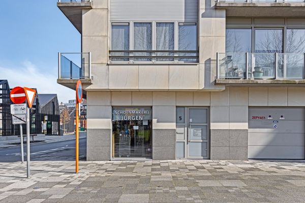 Commercieel
                                te koop
                                in Roeselare