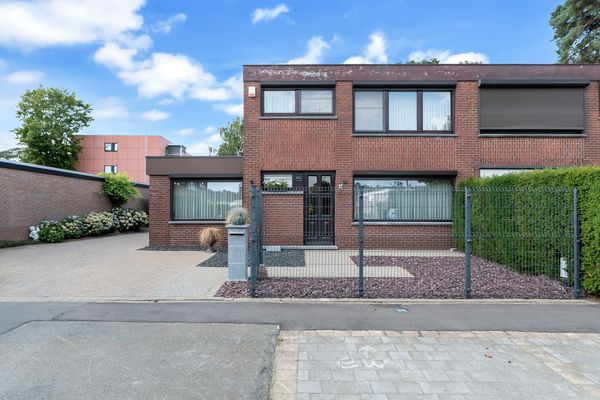 Huis te koop / Genk
