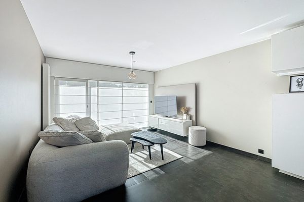 Huis
                                te koop
                                in Heist-aan-Zee
