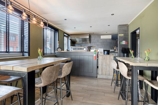 Commercieel te koop / Pelt