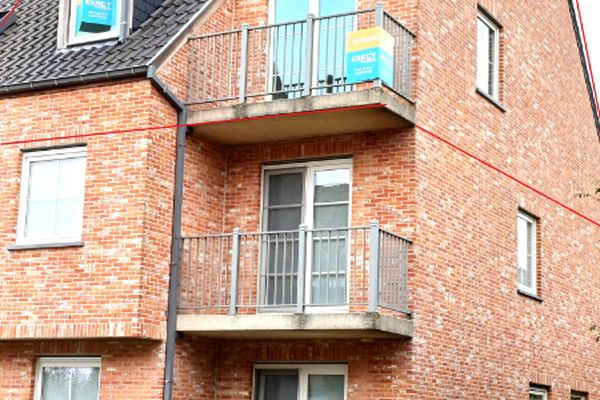 Duplex
                            te koop in Oostrozebeke