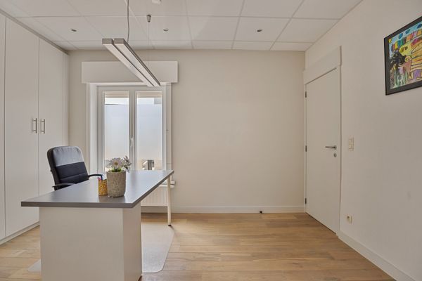 Kantoor
                                te huur
                                in Kortemark