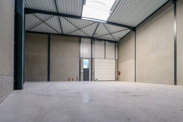 Industrieel
                                te huur
                                in Bornem