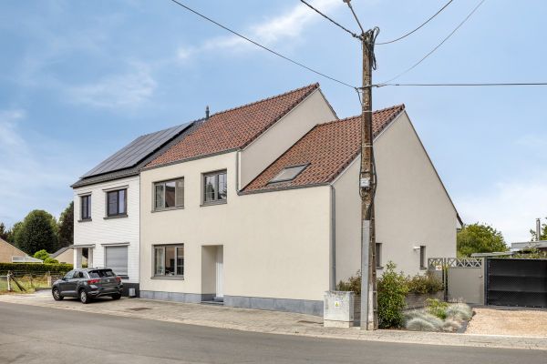 Huis
                                verkocht
                                in Bilzen-Hoeselt