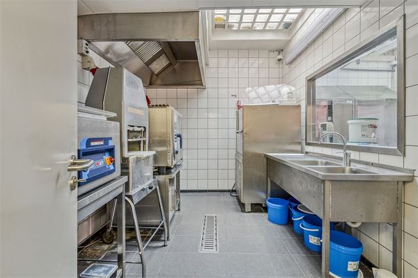 Commercial a vendre / Tongres