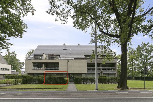 Gelijkvloers app.
                            verkocht in Genk