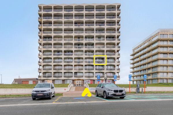 Studio met slaaphoek
                                te koop in De Panne