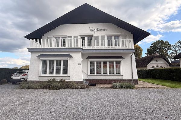 Commercieel
                                te huur
                                in Rekem