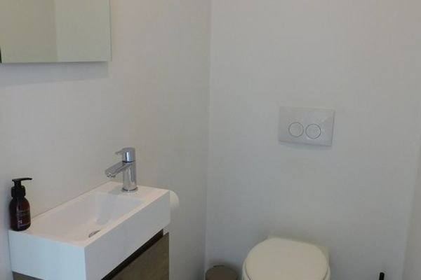 Huis te huur / Paal