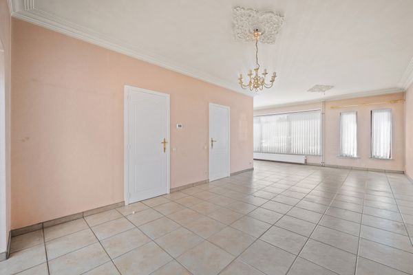 Huis te koop / Lint