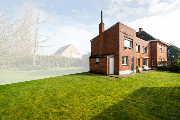 Huis
                                te koop
                                in Maldegem