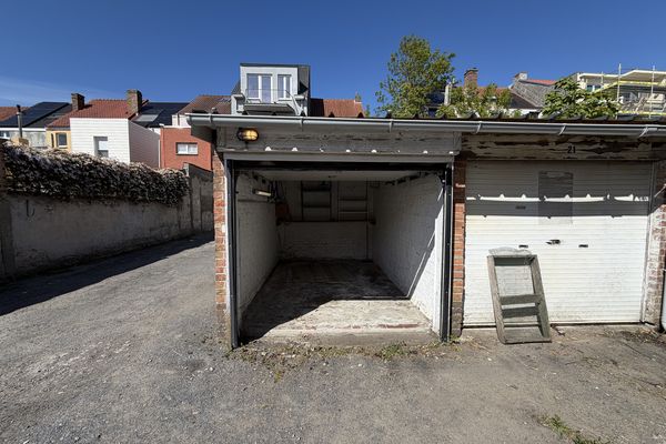 Garage
                                te koop
                                in Oostende