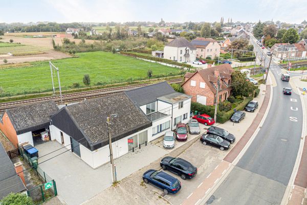 Industrieel
                                verkocht
                                in Lede