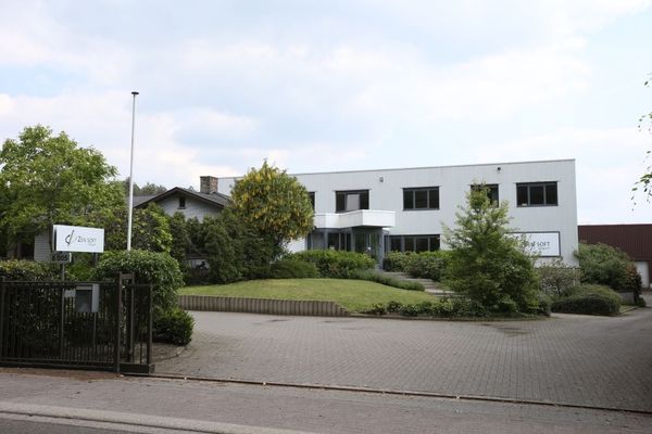 Kantoorgebouw
                            te koop in Heusden-Zolder