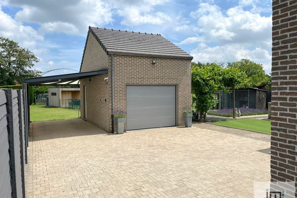 Huis te koop / Stokrooie