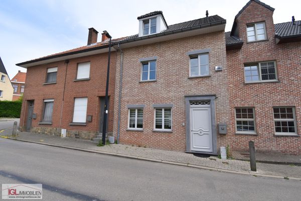 Estate main image